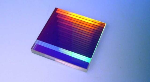 Virtually imaged phase array – VIPA