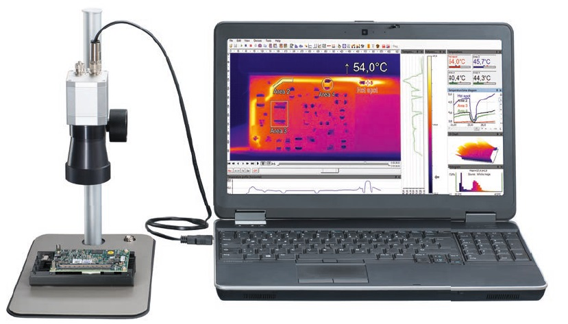 Measurement of hard disk electronics with microscope optics. The license-free software PIX Connect works as an analysis tool.