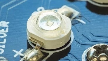 Using Surface Characterization to Control Epoxy Die Bonding