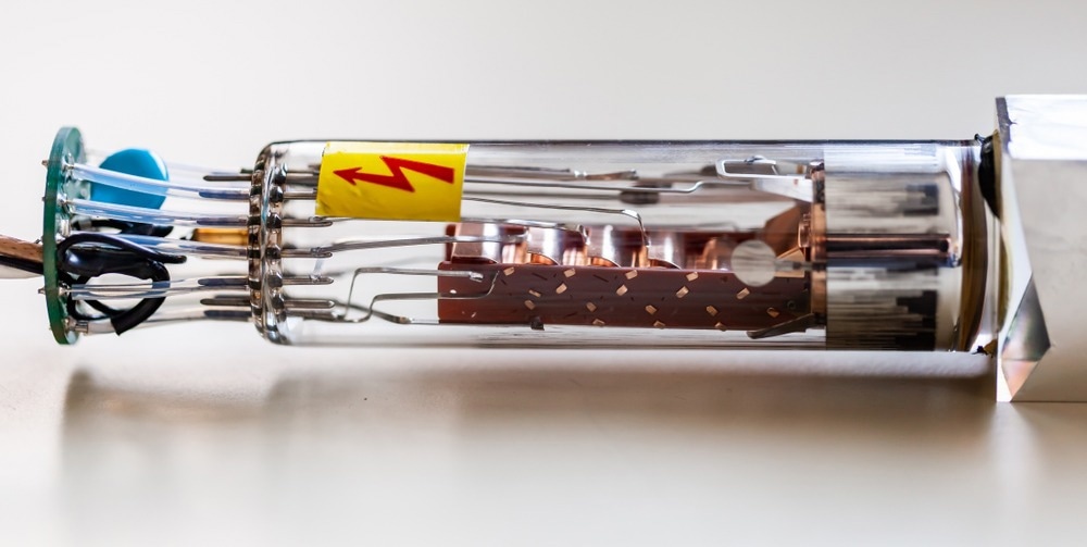 Photonic Crystal Devices