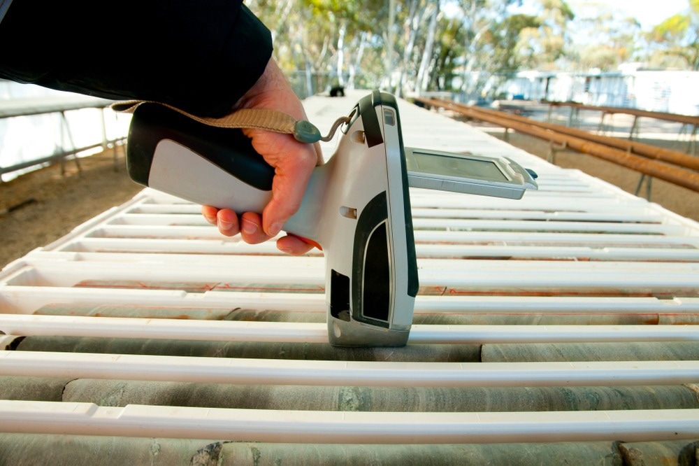 The Convergence of XRF Technology and Machine Learning: Revolutionizing Material Analysis