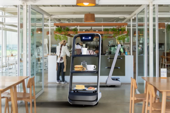 AI-powered robot waiters autonomously serve customers in restaurants