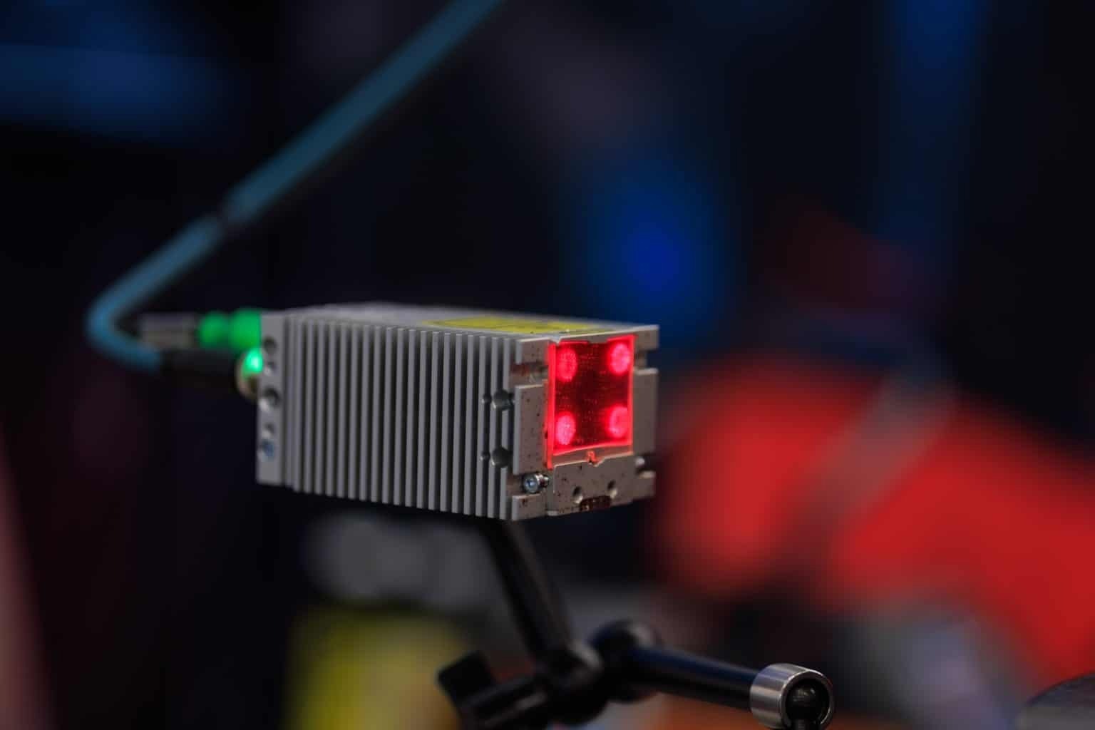 Cavitar Welding Camera C400: Class 3R Visible Laser