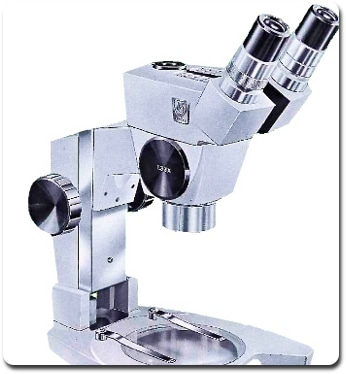 Cycloptic®, the first modern stereomicroscope based on the telescope principle