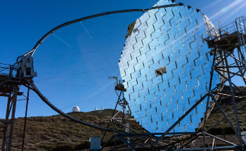 Modern Astronomy Depends on Mirrors
