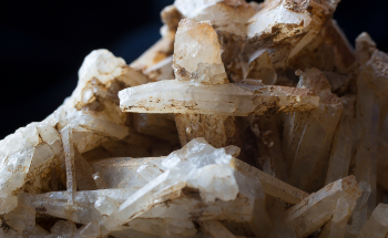 Physical and Mechanical Properties of Fused Quartz / Fused Silica by Insaco