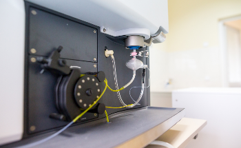 A Comparison of Optical Emission & Atomic Emission Spectroscopy