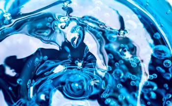 Raman Spectroscopy: Potential in Analyzing Hydrogels