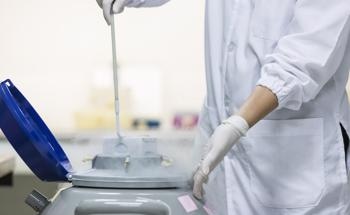 How Liquid Nitrogen Helps Boost Cryo-Electron Microscopy Clarity