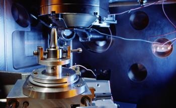 How is Scanning Electron Microscopy Used to Study Material Morphology?