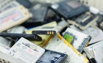 Understanding Lithium-Ion Battery Degradation with Raman Spectroscopy