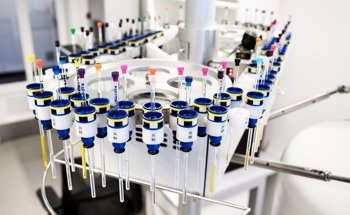 What are the Advantages and Limitations of Nuclear Magnetic Resonance Spectroscopy?