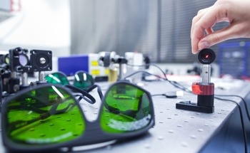 Wavefront Analysis for High-Resolution Imaging Systems