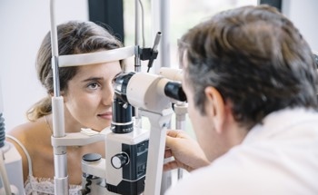 From Diagnosis to Precision Treatment: Exploring the Role of Optics in Ophthalmic Surgery