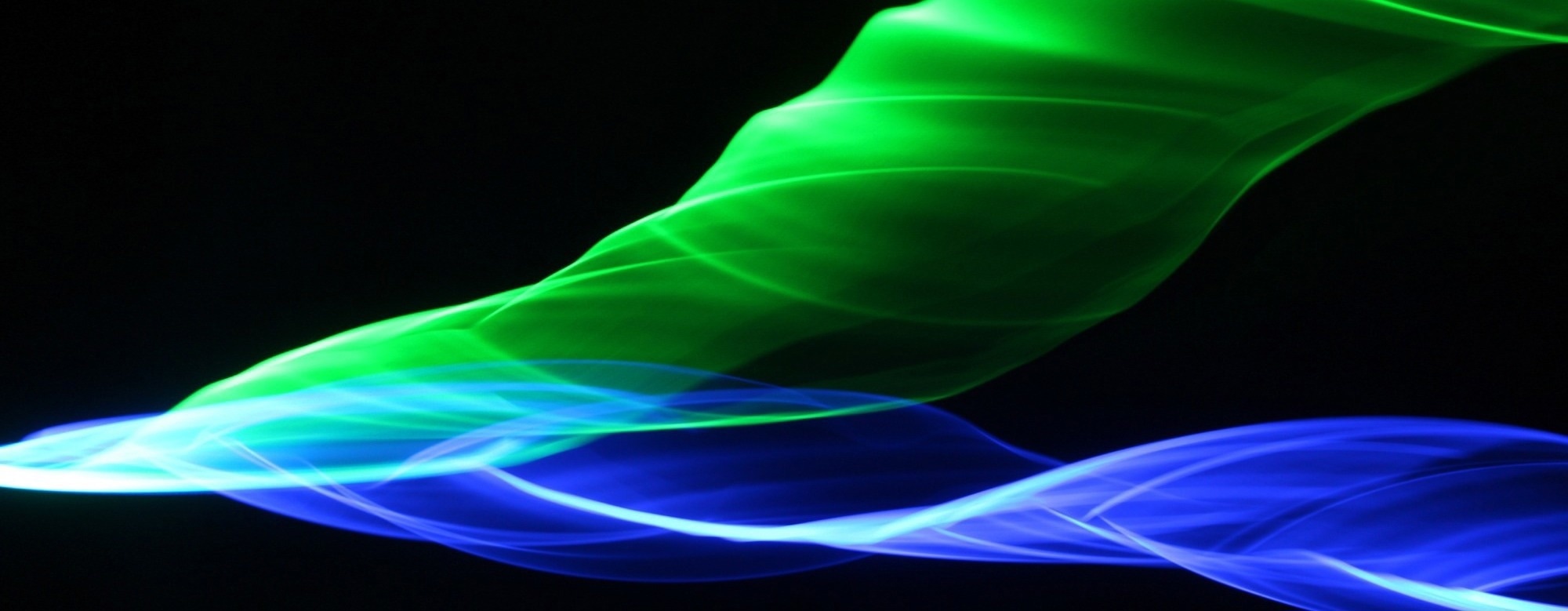 Polaritons Explained: When Photons Borrow Mass