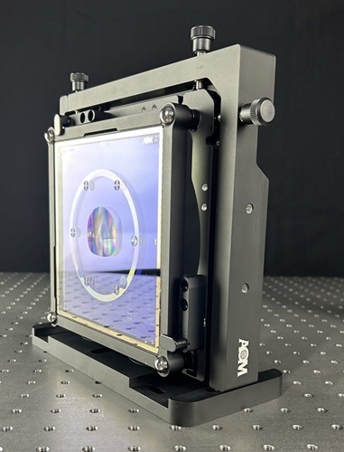 Custom CGH and alignment stage from AOM.
