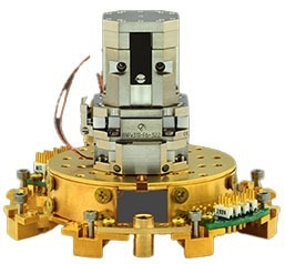 OptiCool nanopositioner on standard pod.