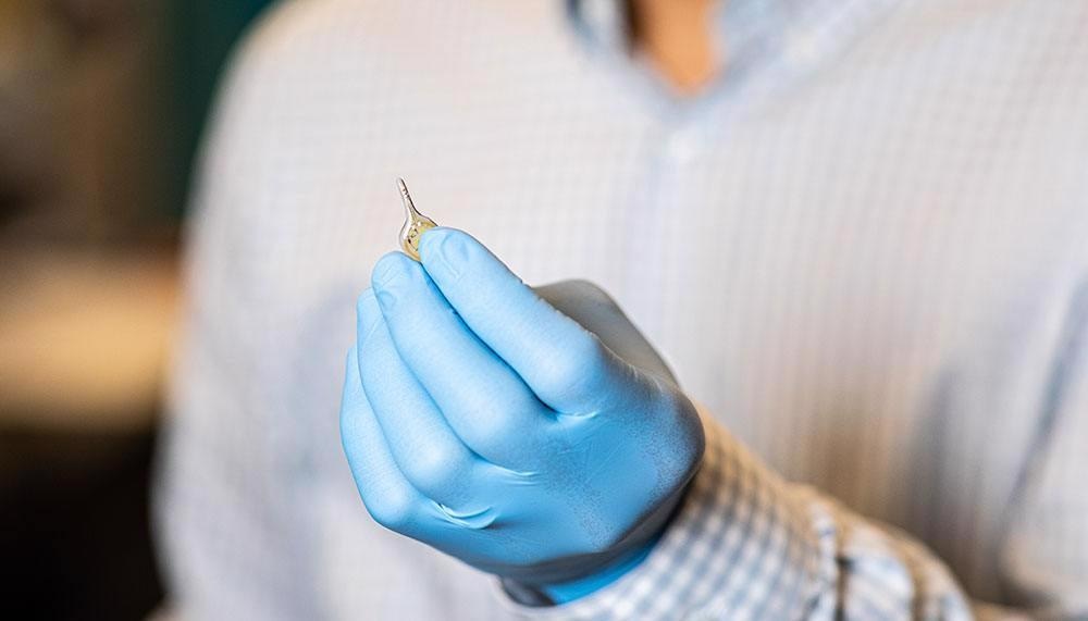 Minimally Invasive Wireless Device to Provide Options for Patients with Colorectal Cancer.