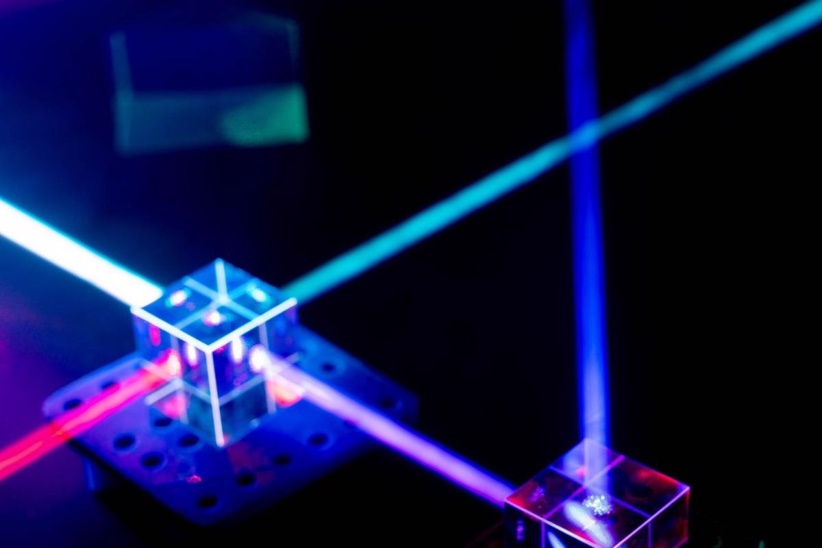 Relative Quantum Yield of 2-Aminopyridine