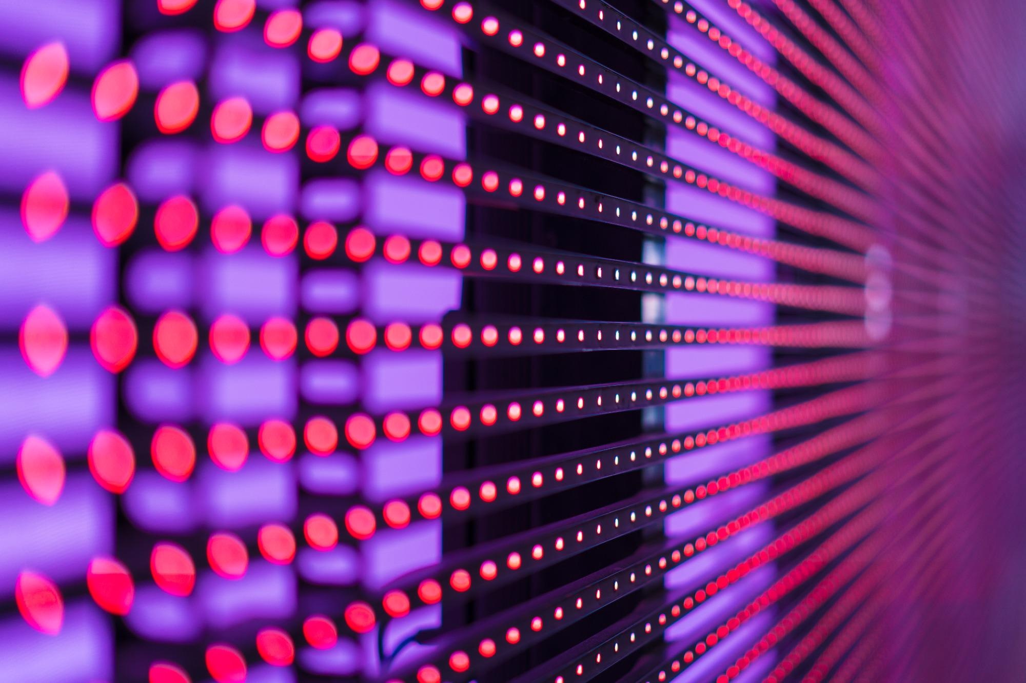 CAS Scientists Examine Size Effect of Micro-LEDs on Silicon Substrates.