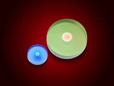 Manufacturing and Quality Assurance of Gaussian Mirrors at Laser Components