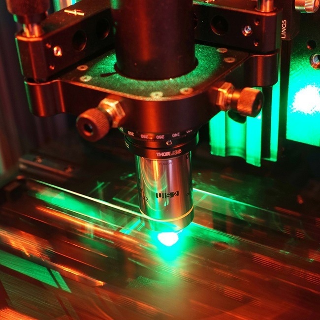 Tunable Wave Plate Inside a Fused Silica Waveguide