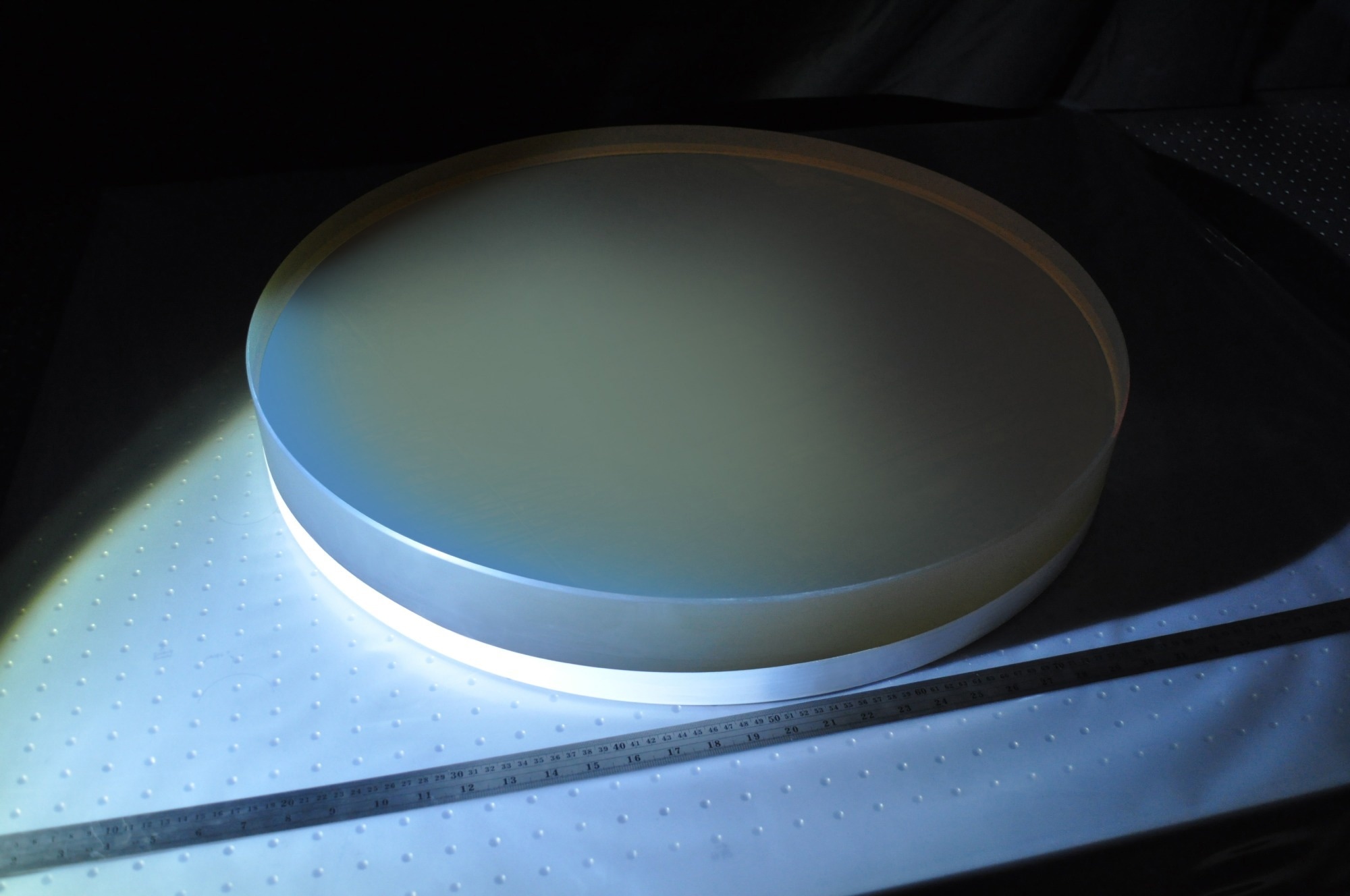 700mm diameter reference flat