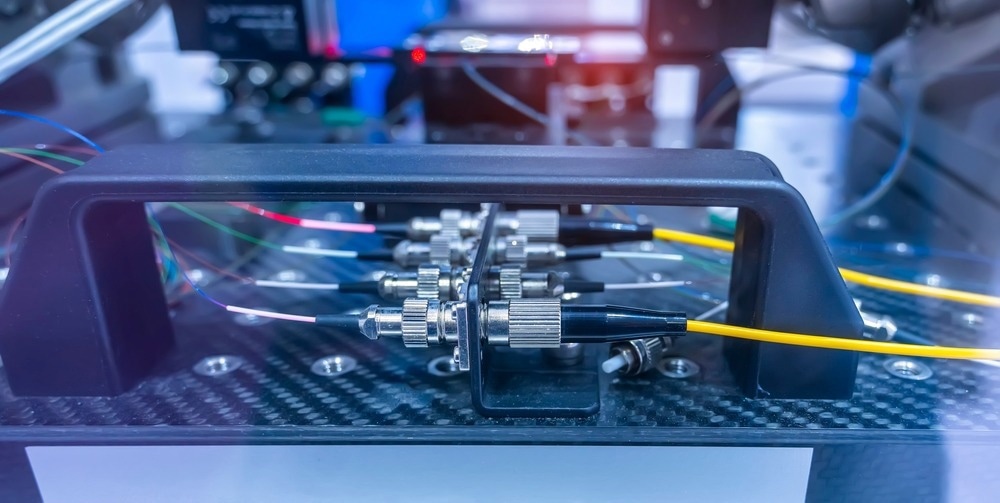 Fiber Optic Sensor for Analyzing Azo Dyes in Liquid Samples
