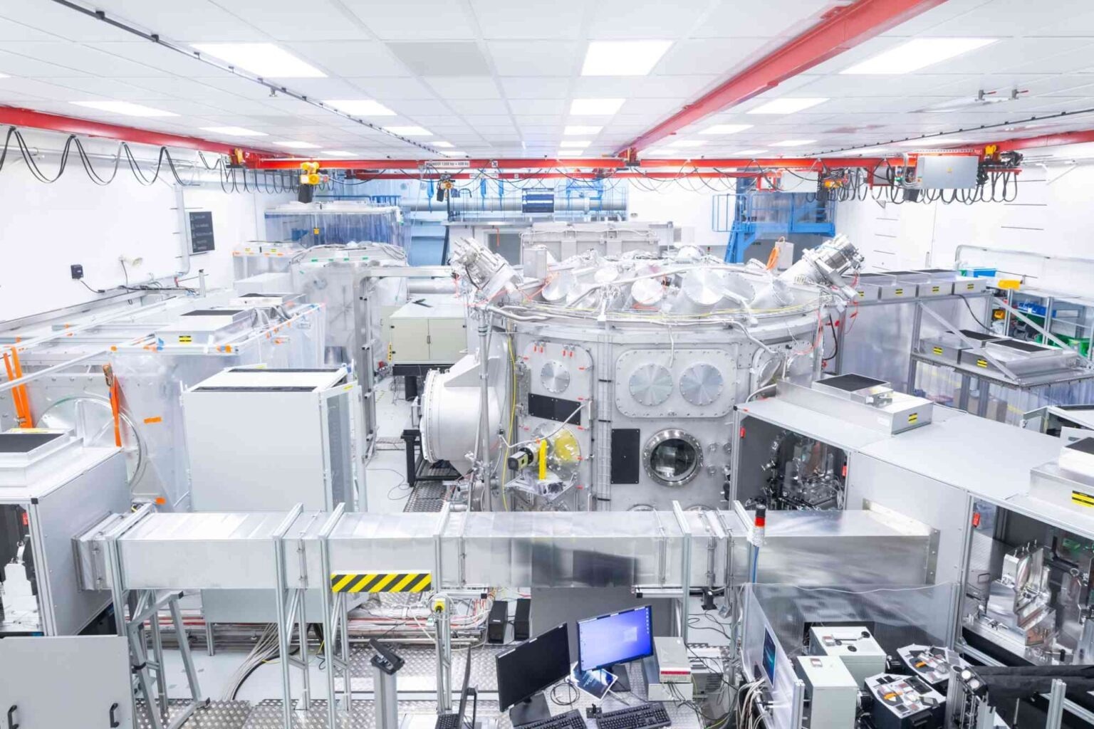 Quantum Electrodynamics Approach to Gamma-Ray Laser Development