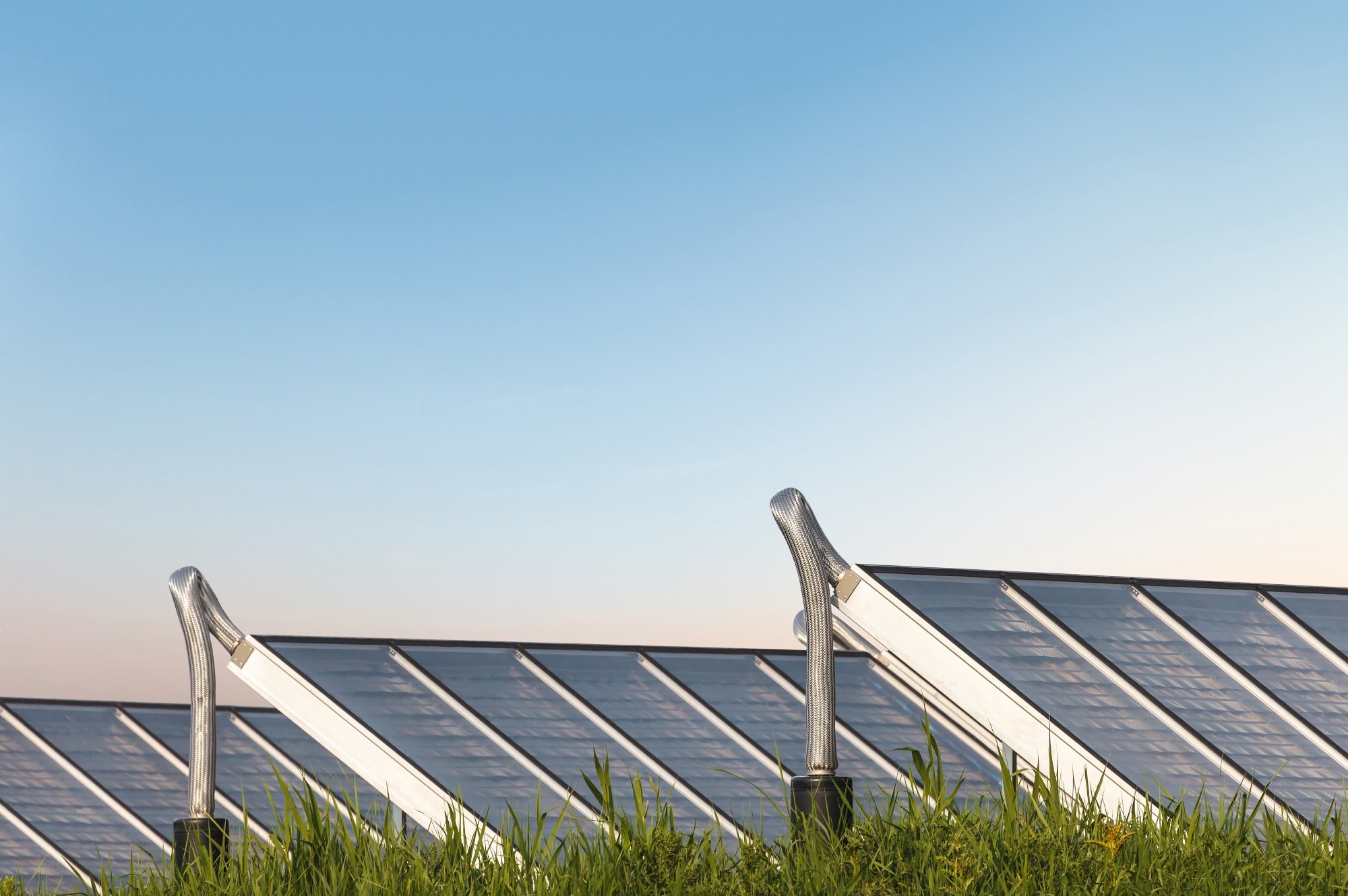 Revolutionizing Energy Conversion: Hybrid Non-Hermitian Emitters for TPVs