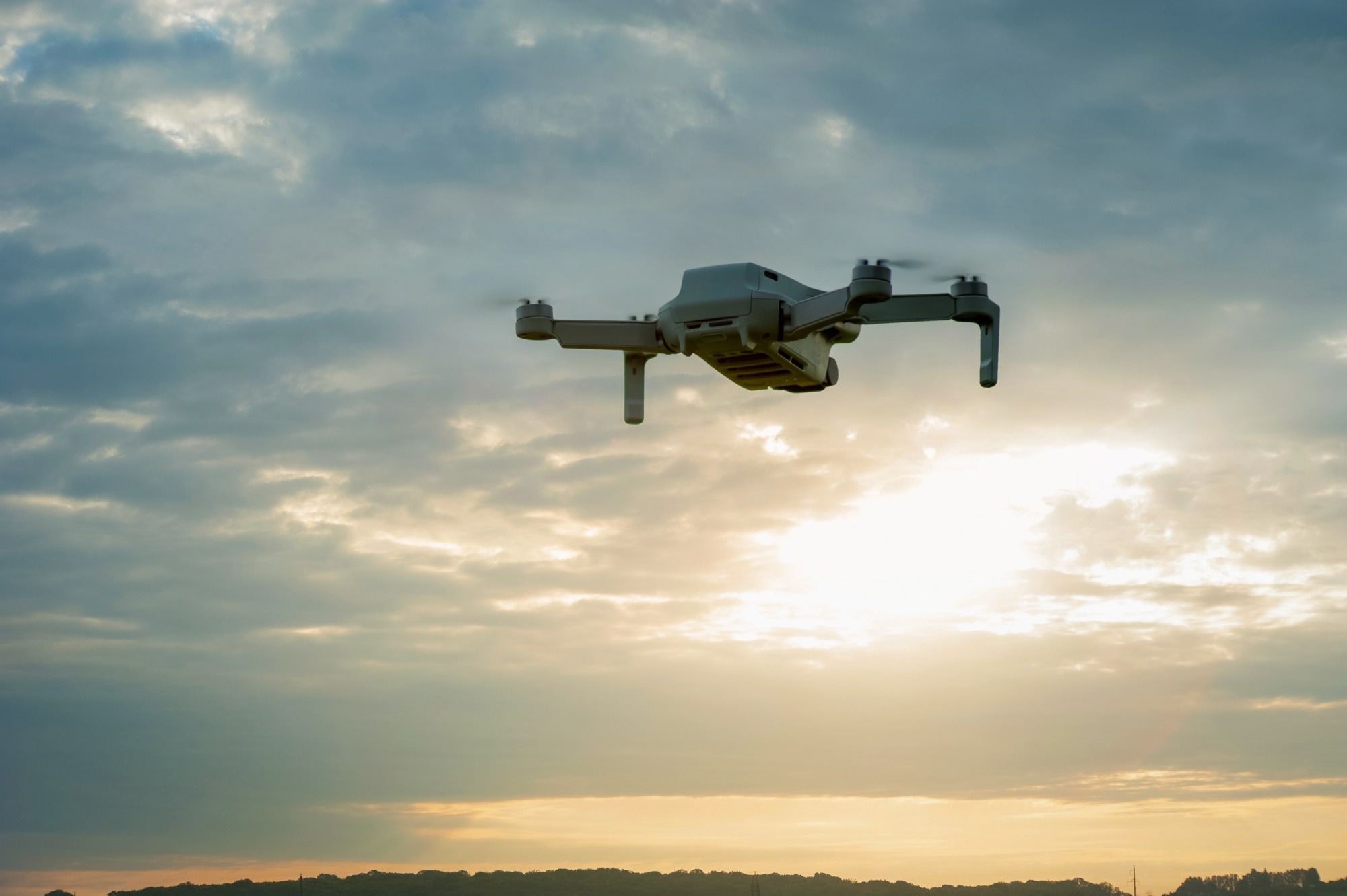 Metasurface Lens-Based Wireless Power System for UAVs