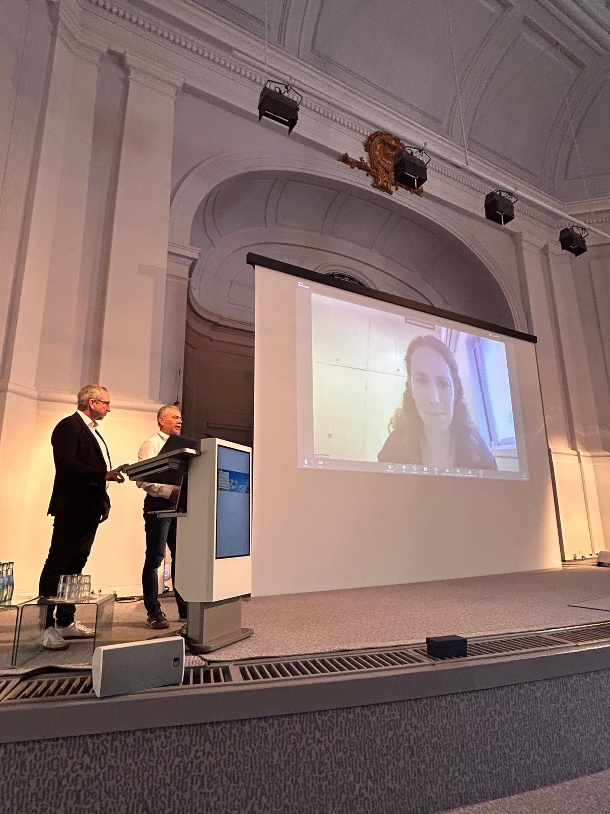 Chroma Awards Dr. Leeat Keren the Anne Heidenthal Prize for Fluorescence Research