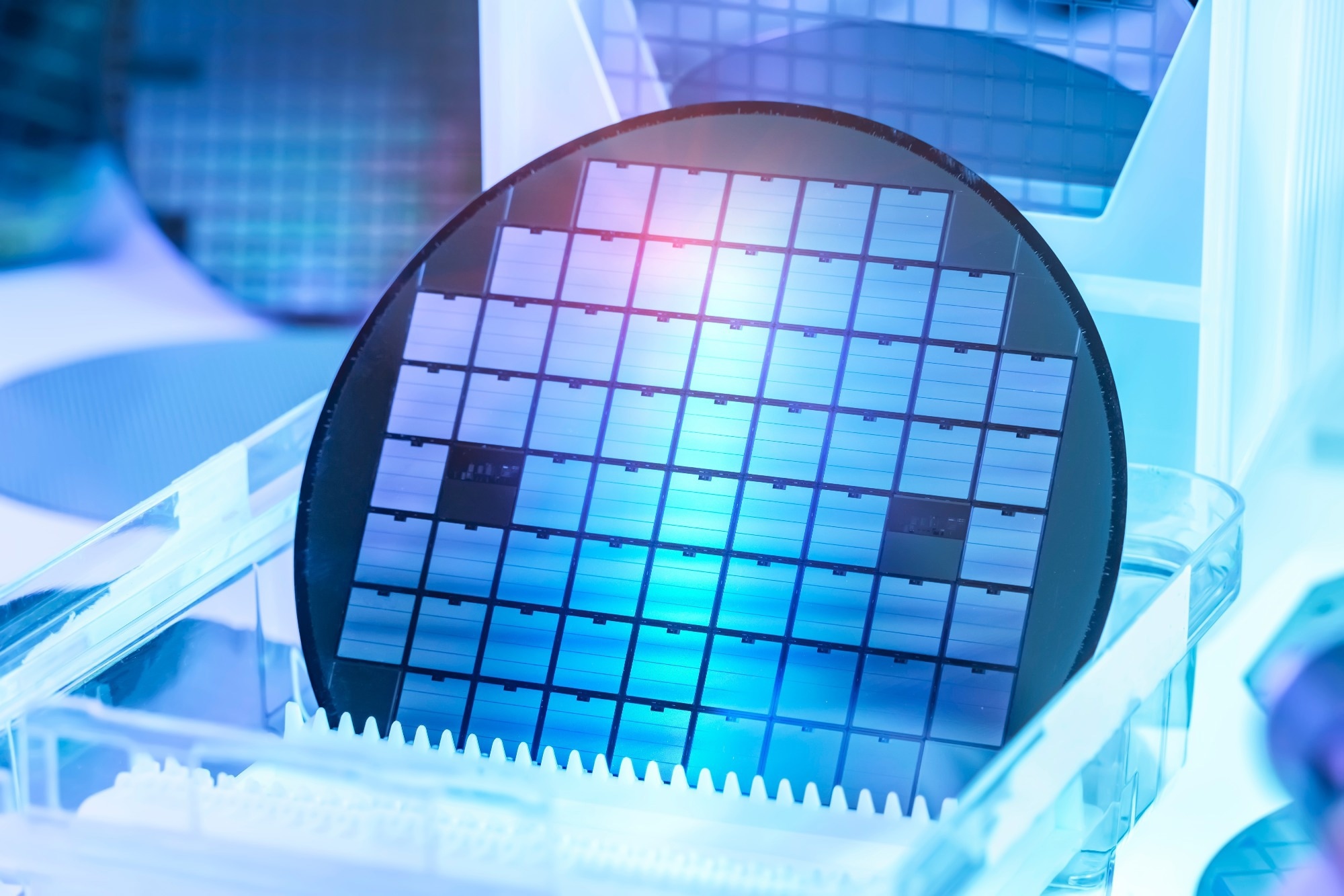 Scientists Create ‘Smart’ Materials That Can Be Reprogrammed With Light