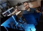 Physicist Develop Ultra-Fast Semiconductor Nano-Lasers