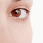 Groundbreaking Fiber-Optic Laser System for Sealing Corneal Transplants