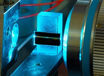 Toptica Supports PIX4life Project to Miniaturize Lasers for Life Sciences