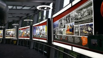 DSA Phototech Installs Large Format LED Light Box at Seattle’s Iconic Space Needle