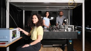 Simple Mid-Infrared Laser Source Could Help Detect Pollution or Molecules Found in a Person's Breath