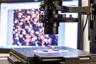 A New Method to Conduct Spectroscopic Nanoscopy at the Single-Molecule Level