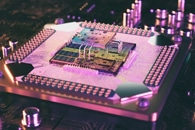 Researchers Integrate Complex Optical System into Silicon Photonic Chip