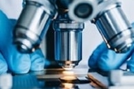 Achieving Attosecond Time Resolution in a Transmission Electron Microscope