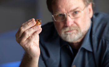 New UV Light Sterilizer Technology Could Rapidly Disinfect Surfaces, Indoor Air