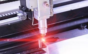 Quantum-Dot-Based Infrared Laser Source Operating at Room Temperature for Quantum Communications