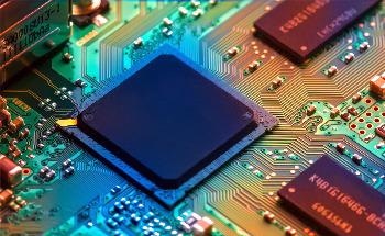 Researchers Distill Novel Interferometry into a Photonic Device