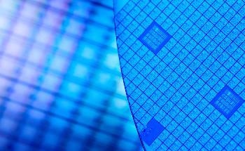 Researchers Develop Compact, Power-Efficient Device that Modulates Visible Light Without Dimming It