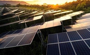 Study Tests Reliability of Photovoltaic Materials When Exposed to UV Light