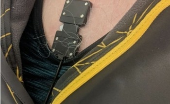 Wearable Near-Infrared Spectroscopy Sensor for Monitoring COVID-19