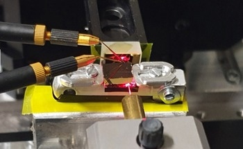 Analyzing Miniaturized Infrared Detectors in Electronics