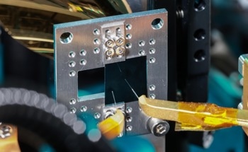 New Device Opens up a World of Potential Applications in Optics and Telecommunications