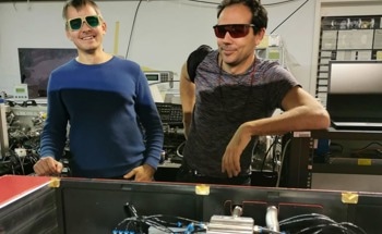 Producing X-Ray Laser Pulses by Adopting a New Method